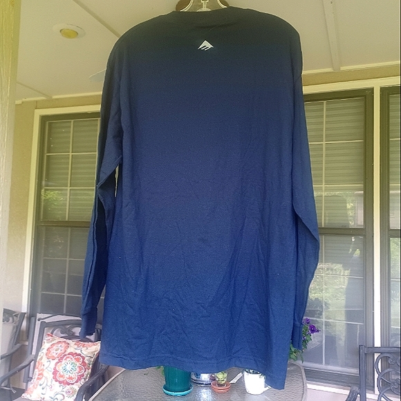 VINTAGE SINGLE STITCH EMERICA SKATEBOARD LONG SLEEVE TEE NWOT LARGE BLUE - Picture 13 of 16